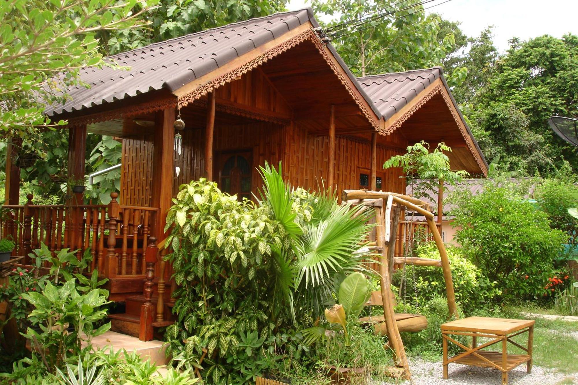 Home Stay Stc Bed And Breakfast Udon Thani Exterior photo