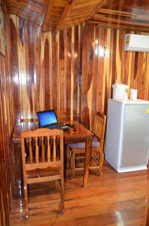 Home Stay Stc Bed And Breakfast Udon Thani Room photo